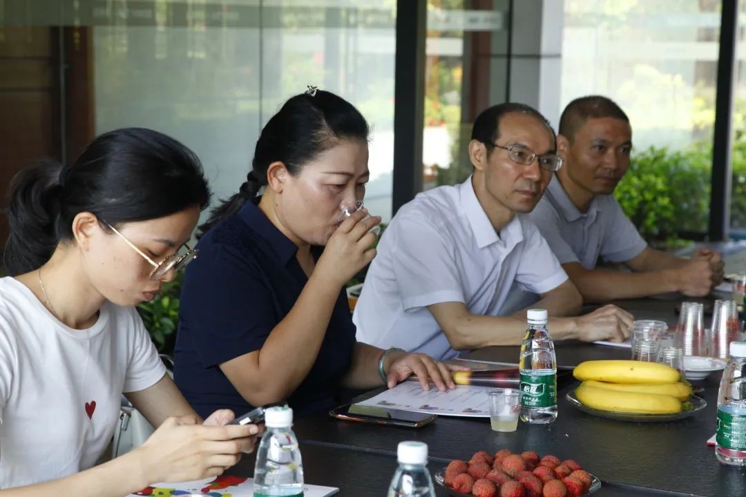 1681189381964643.jpg WEWQ.jpg